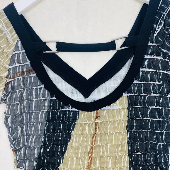 Frank Lyman Blk/Tan Ruffle Butterfly Short Sleeve Top V Neck/Scoop Back Wms Sz 6 - Picture 5 of 16